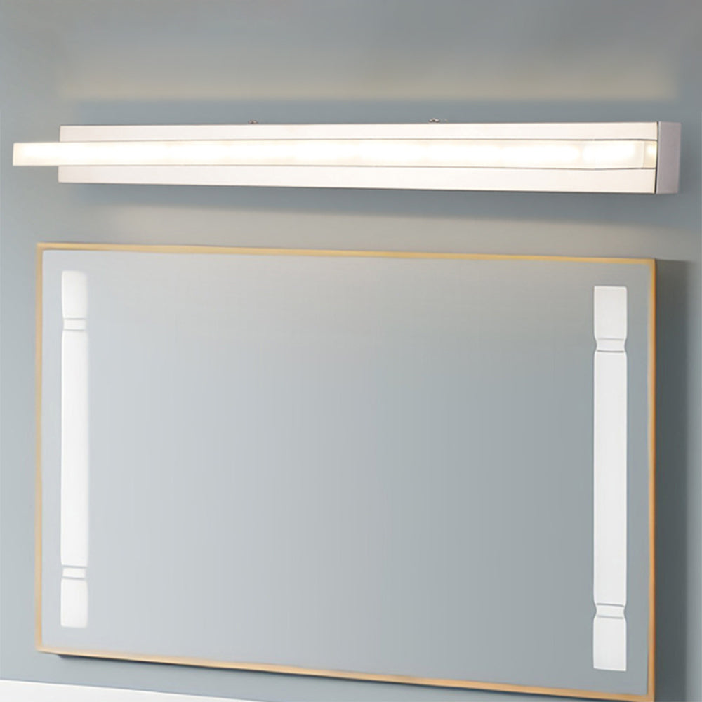 Applique murale LED rectangulaire au design élégant, avec façade miroir, pour intérieur