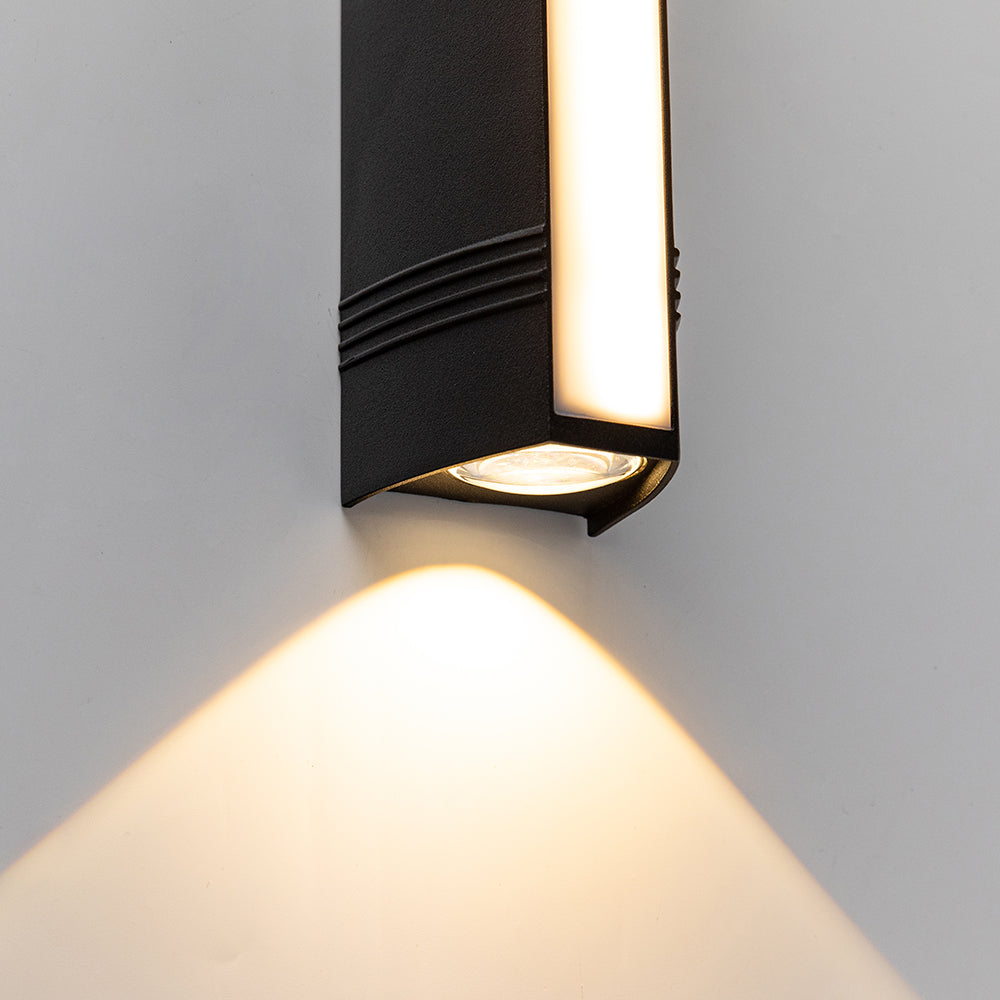 Lampada da parete LED esterna ultra luminosa e resistente alle intemperie