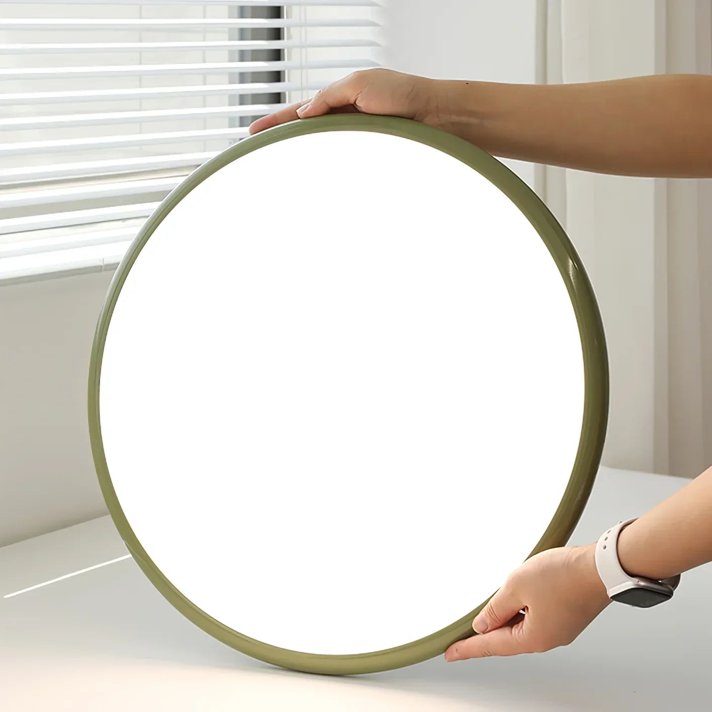 Lampe de plafond moderne réglable avec éclairage LED intégré