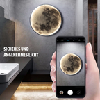 Lampada da parete LED artistica e regolabile con effetto luce lunare e telecomando