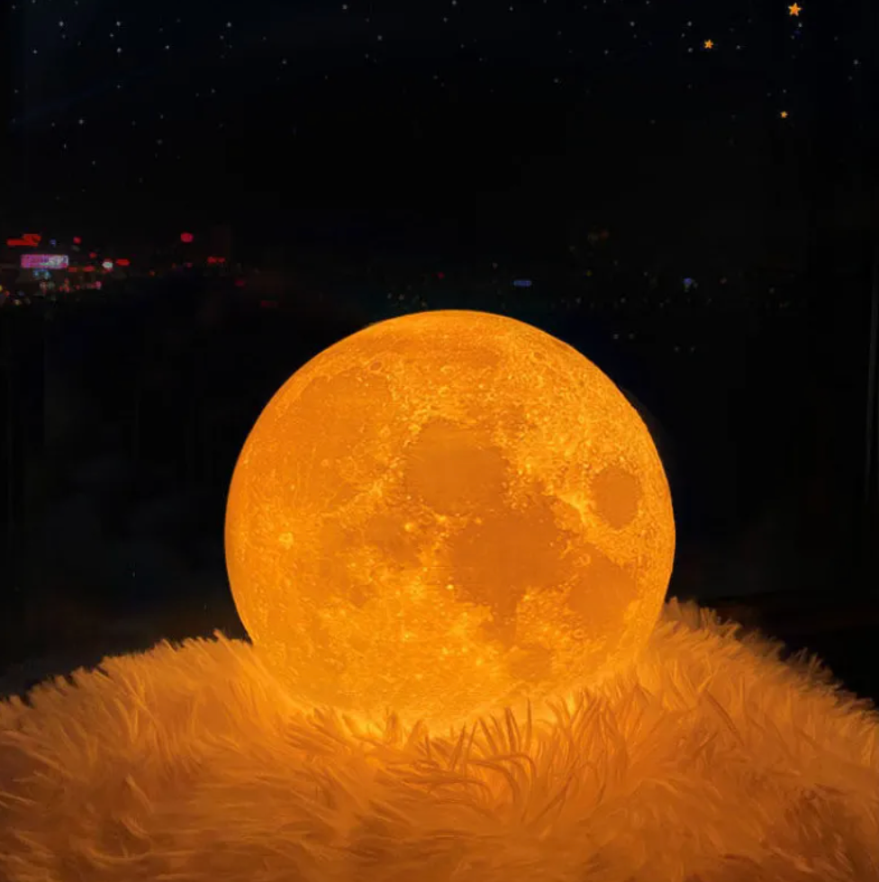 Rechargeable mood-enhancing wireless LED Moon lamp with dimming function and remote control