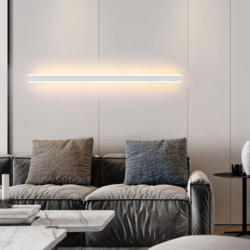 Applique lineare funzionale LED – Ideale per camere da letto e ingressi