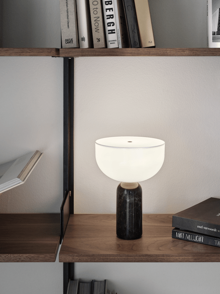 Lampada da tavolo moderna con base in marmo e controllo touch LED