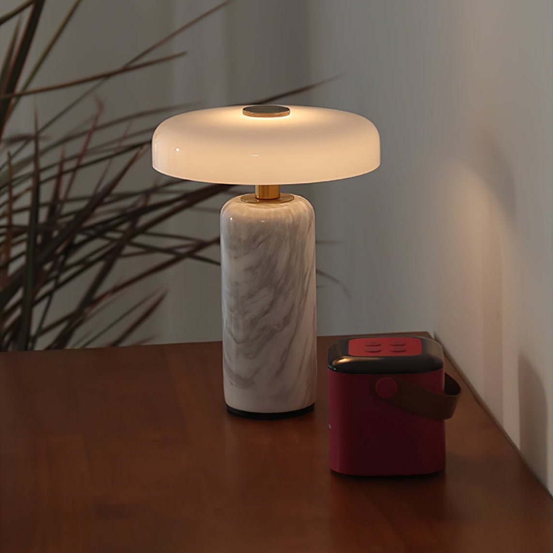 Lampada da tavolo moderna con base in marmo e controllo touch LED