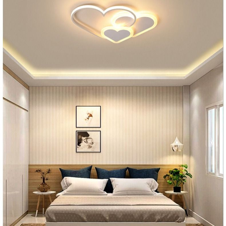 Lampada da soffitto LED moderna a forma di cuore per illuminazione d’atmosfera degli interni