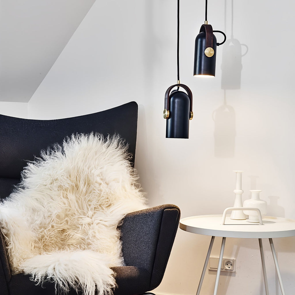 Lampada a sospensione industriale in stile “cannon” per interni loft