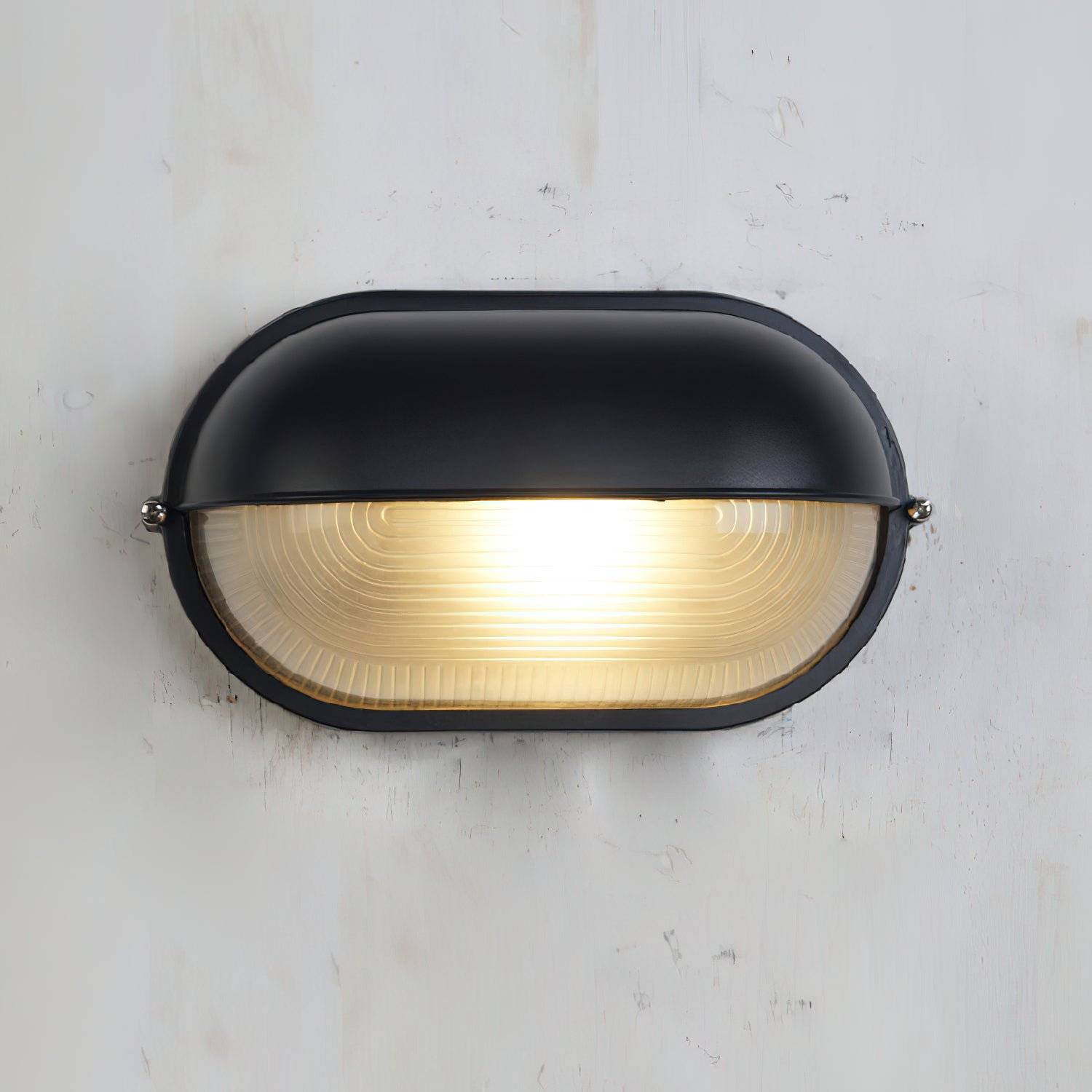 Zewnętrzna przemysłowa lampa ścienna typu bulkhead Owalny design odporny na warunki atmosferyczne