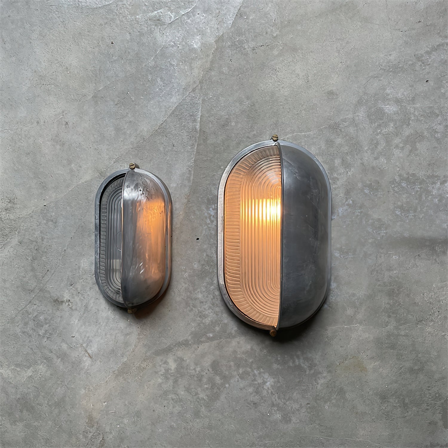Zewnętrzna przemysłowa lampa ścienna typu bulkhead Owalny design odporny na warunki atmosferyczne