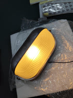 Lampe murale extérieure robuste, durable et résistante aux intempéries au design industriel