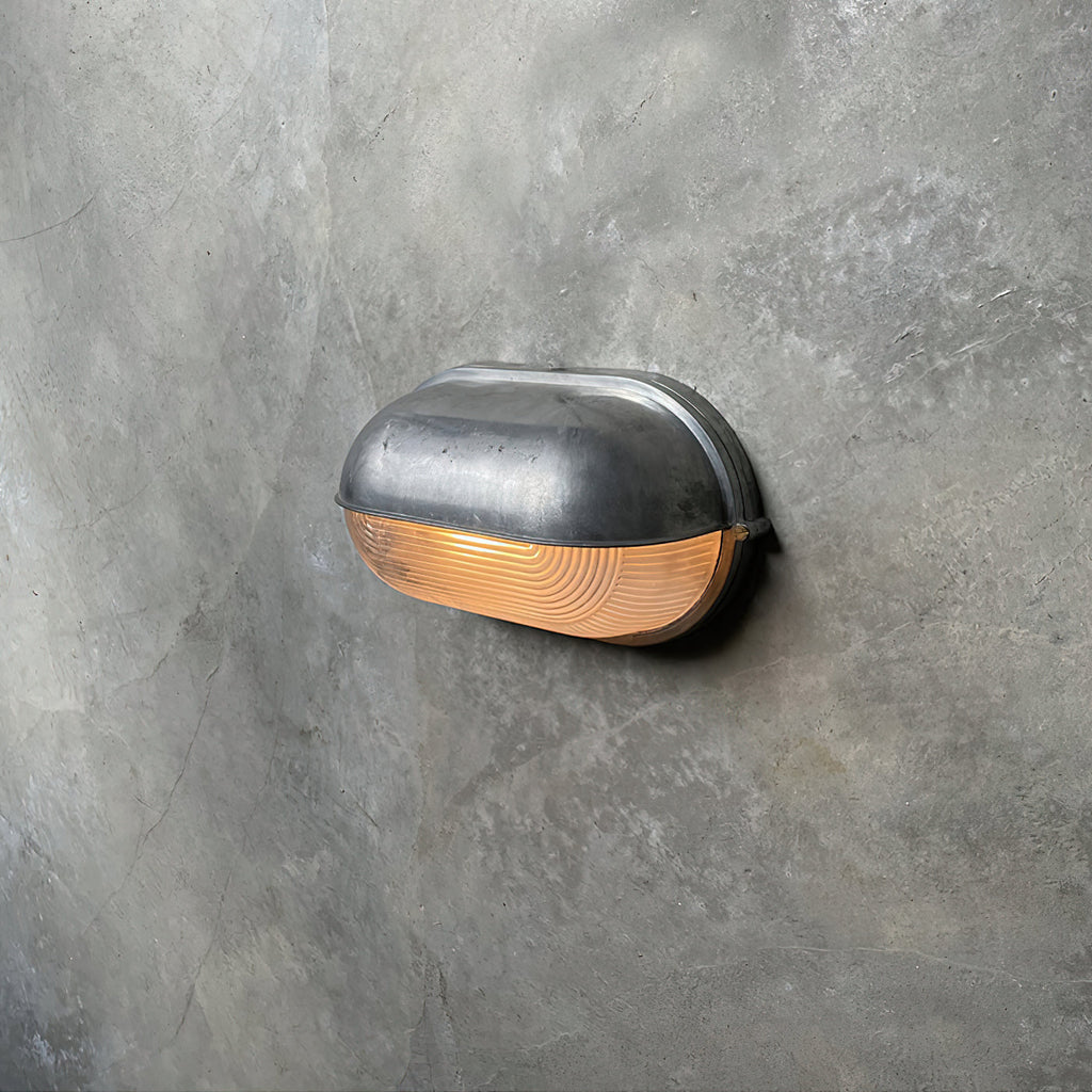 Zewnętrzna przemysłowa lampa ścienna typu bulkhead Owalny design odporny na warunki atmosferyczne
