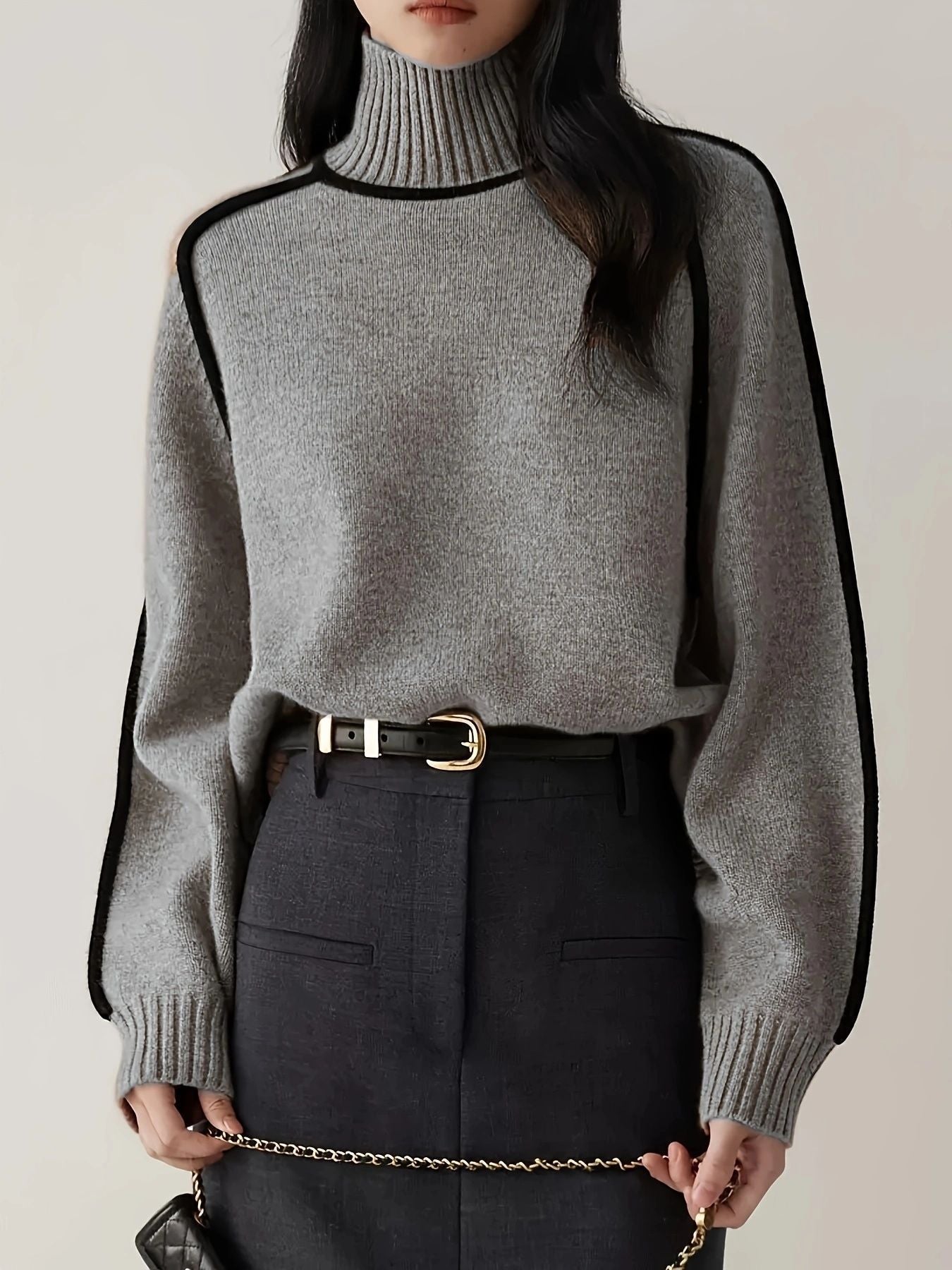 Elegancki damski sweter z długim rękawem
