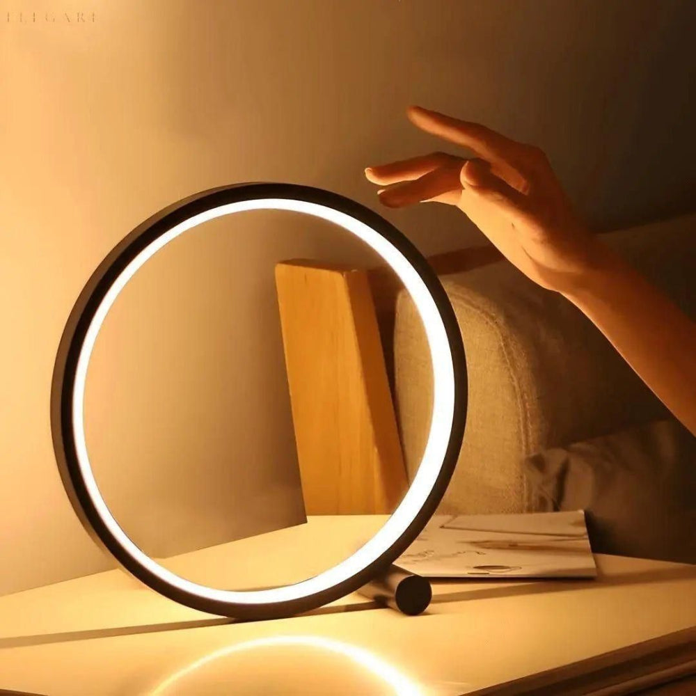 Nowoczesna LED Lampa Biurkowa w Kształcie Pierścienia Dotykowa Regulacja Jasności