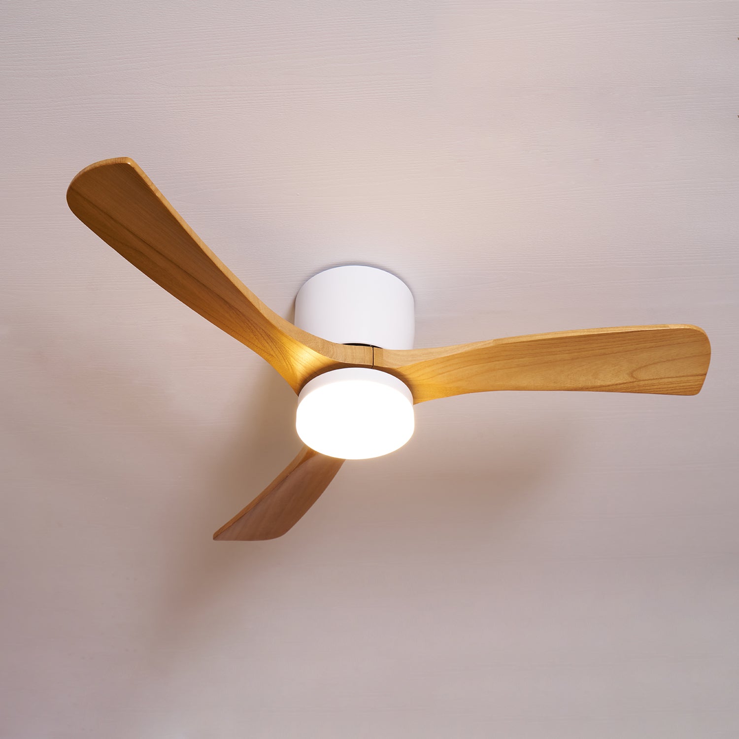 Lampa sufitowa w stylu nordyckim z wentylatorem Lampa sufitowa LED z pilotem