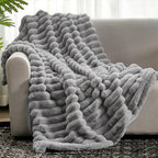 Accogliente coperta calda a righe per il tuo interno