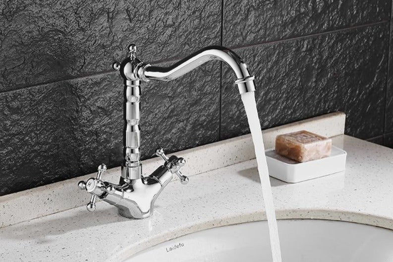 Vintage-style washbasin faucet with two handles