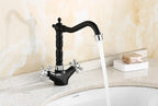 Classic antique-style basin faucet – perfect for kitchens and bathrooms