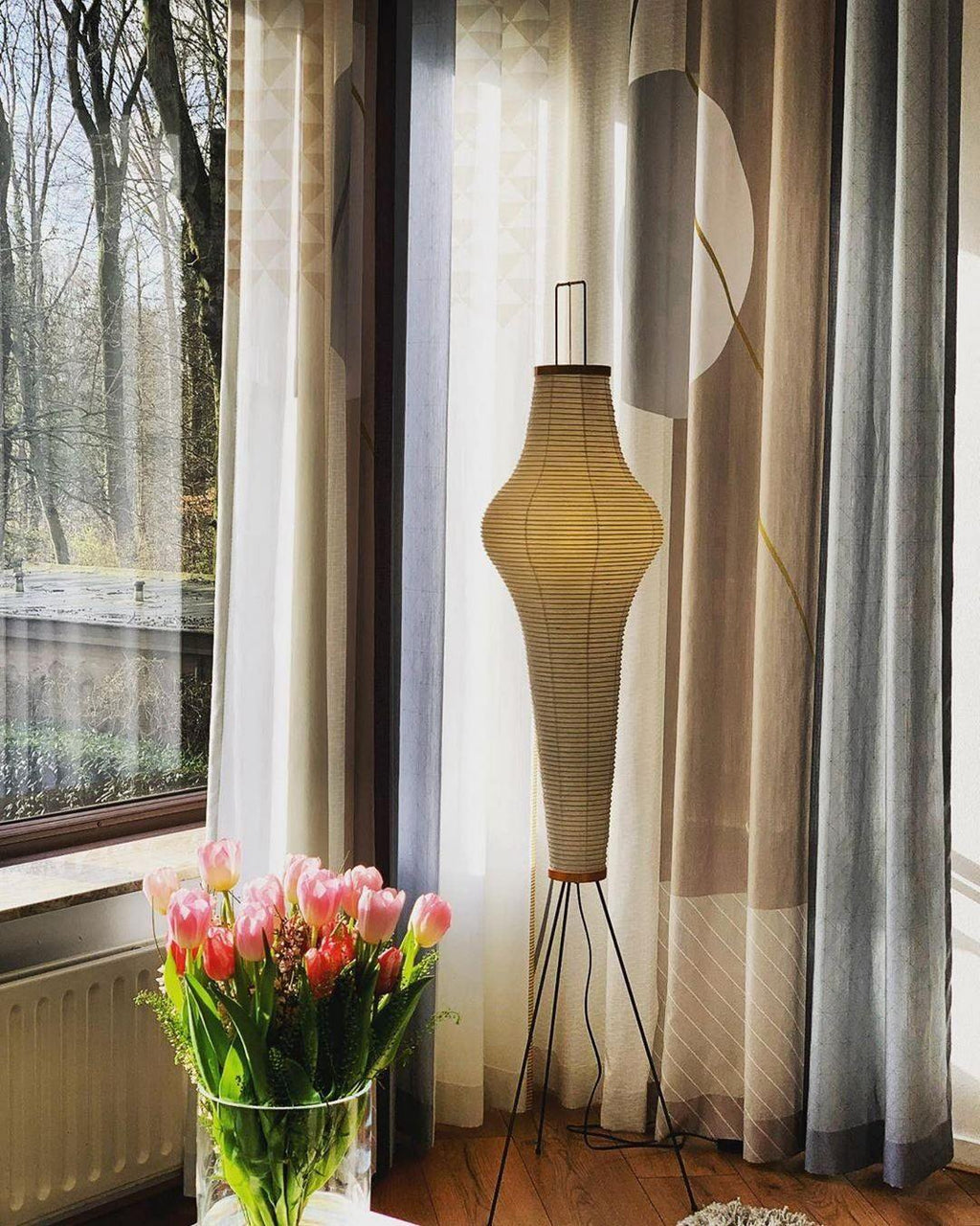 Lampa podłogowa w stylu japońskim Nastrojowe miękkie oświetlenie