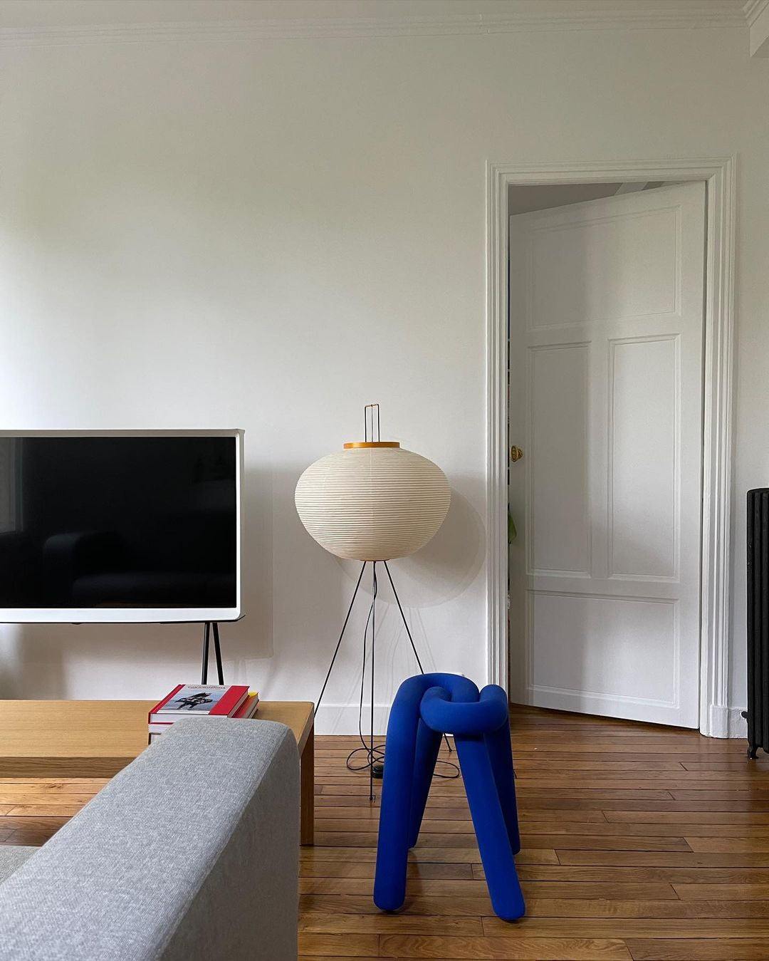 Lampa podłogowa w stylu japońskim Nastrojowe miękkie oświetlenie