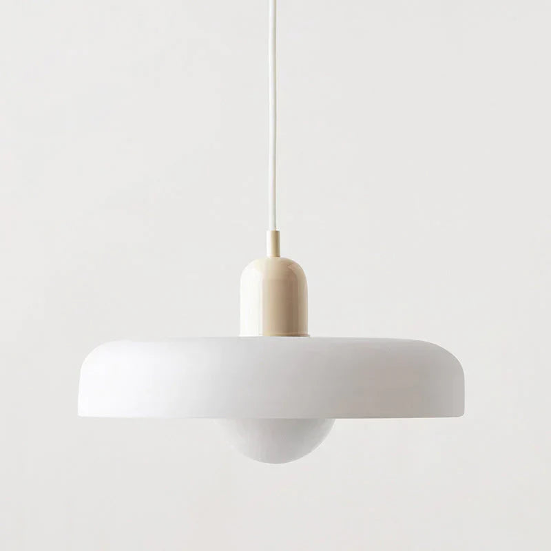 Stylowa marmurowa lampa wisząca sufitowa w stylu skandynawskim