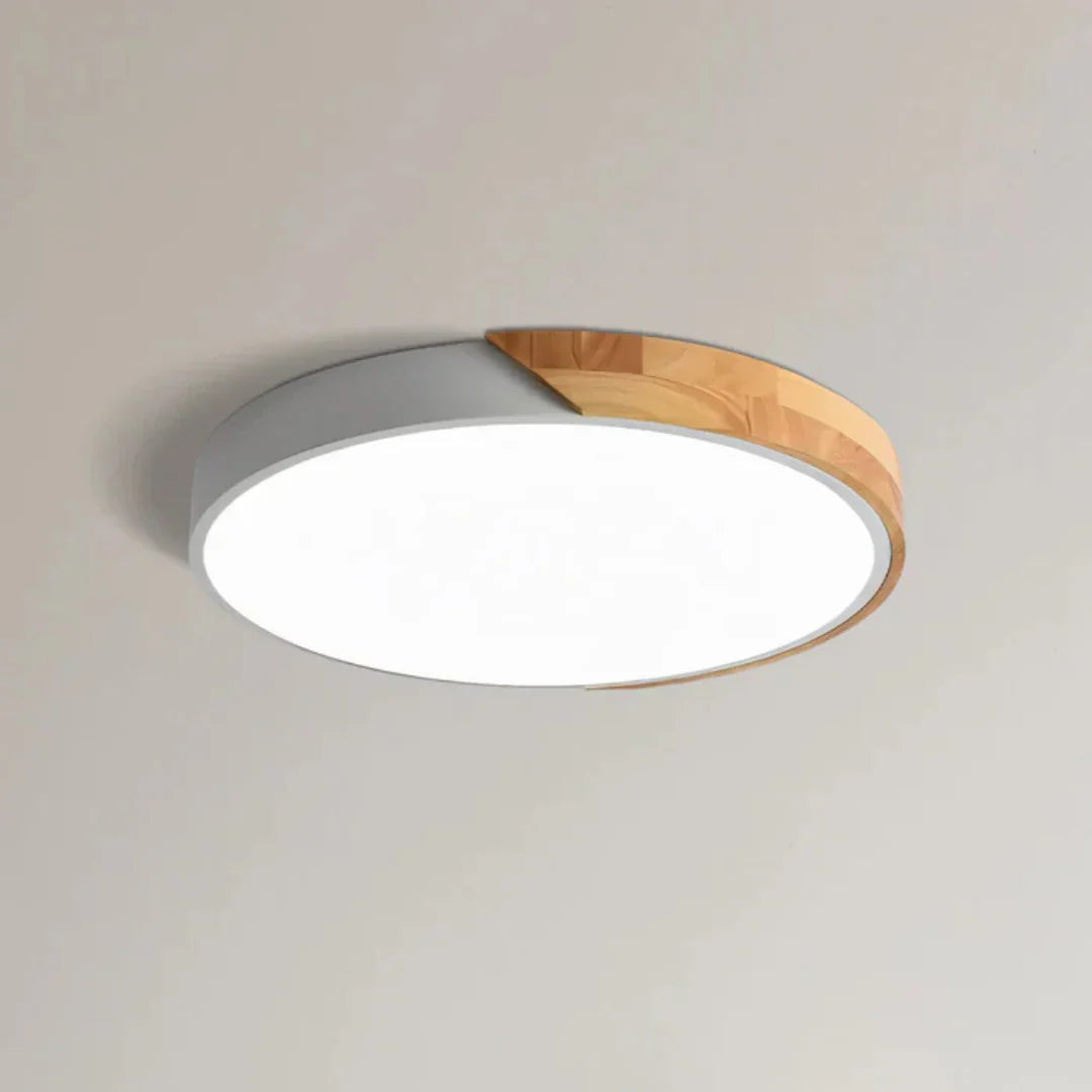 Lampada da soffitto domestica scandinava in legno a plafone