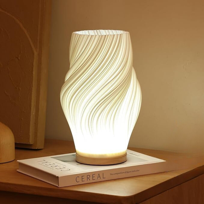 Lampe de table avec motif sculpté de vagues et alimentation USB