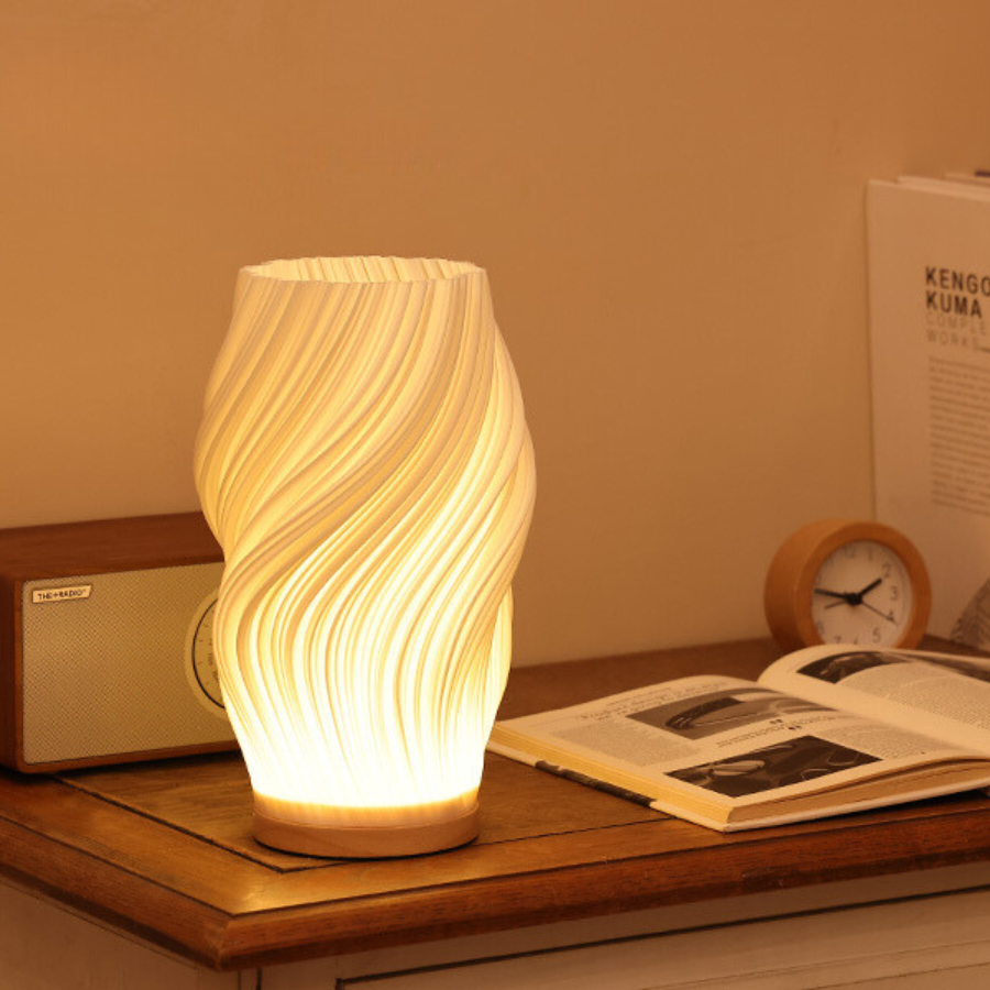 Szykowna minimalistyczna lampa domowa Serene Wavecrest