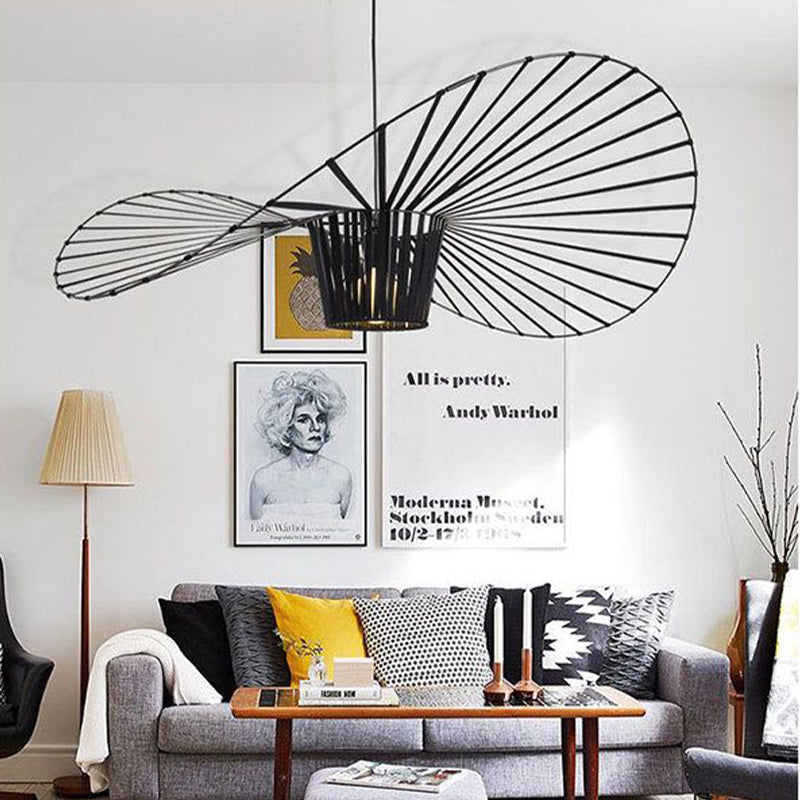 Lâmpada suspensa decorativa com luz suave e design ondulado