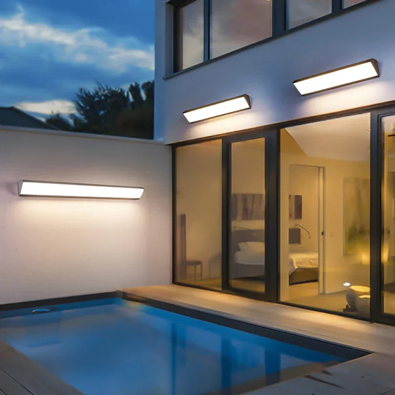 Lampe extérieure LED moderne et étanche à fixer au mur