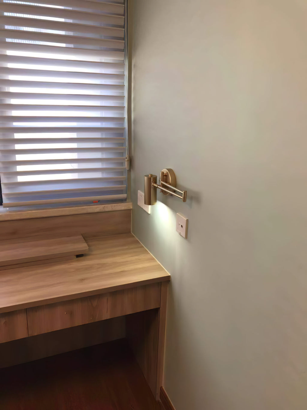 Nowoczesna Lampa Ścienna LED do Domu