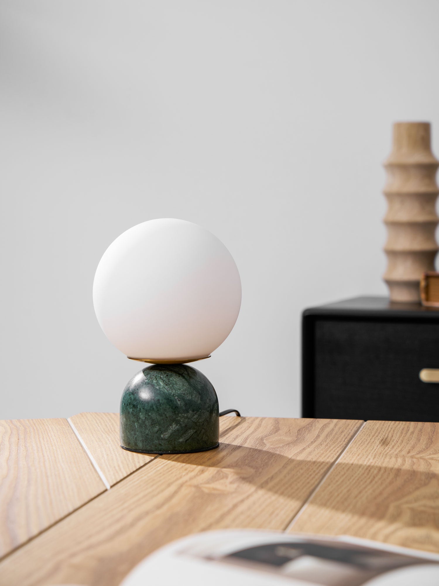 Moderne Tischlampe Orb Glow Kompaktes Umgebungslicht