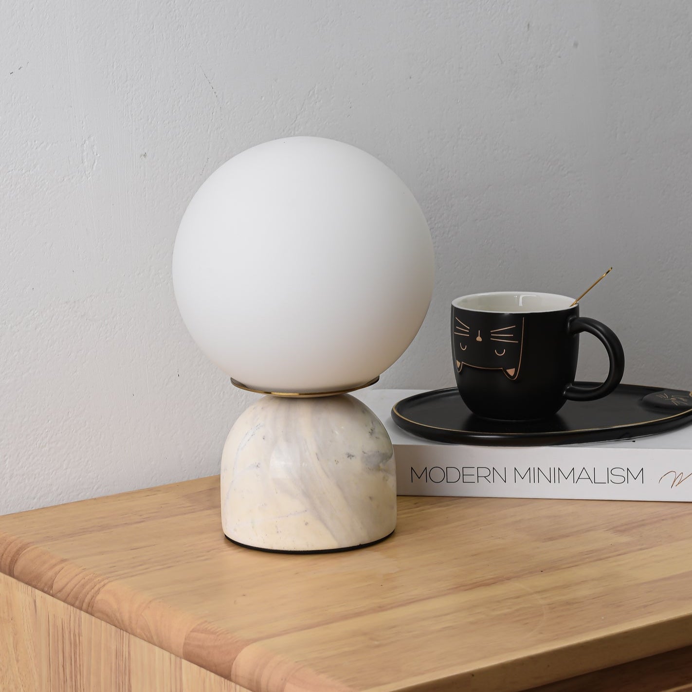 Moderne Tischlampe Orb Glow Kompaktes Umgebungslicht