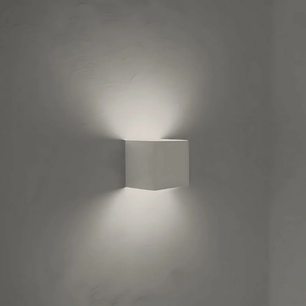 Decorative adjustable wall lamp – Ideal for indoor and outdoor use