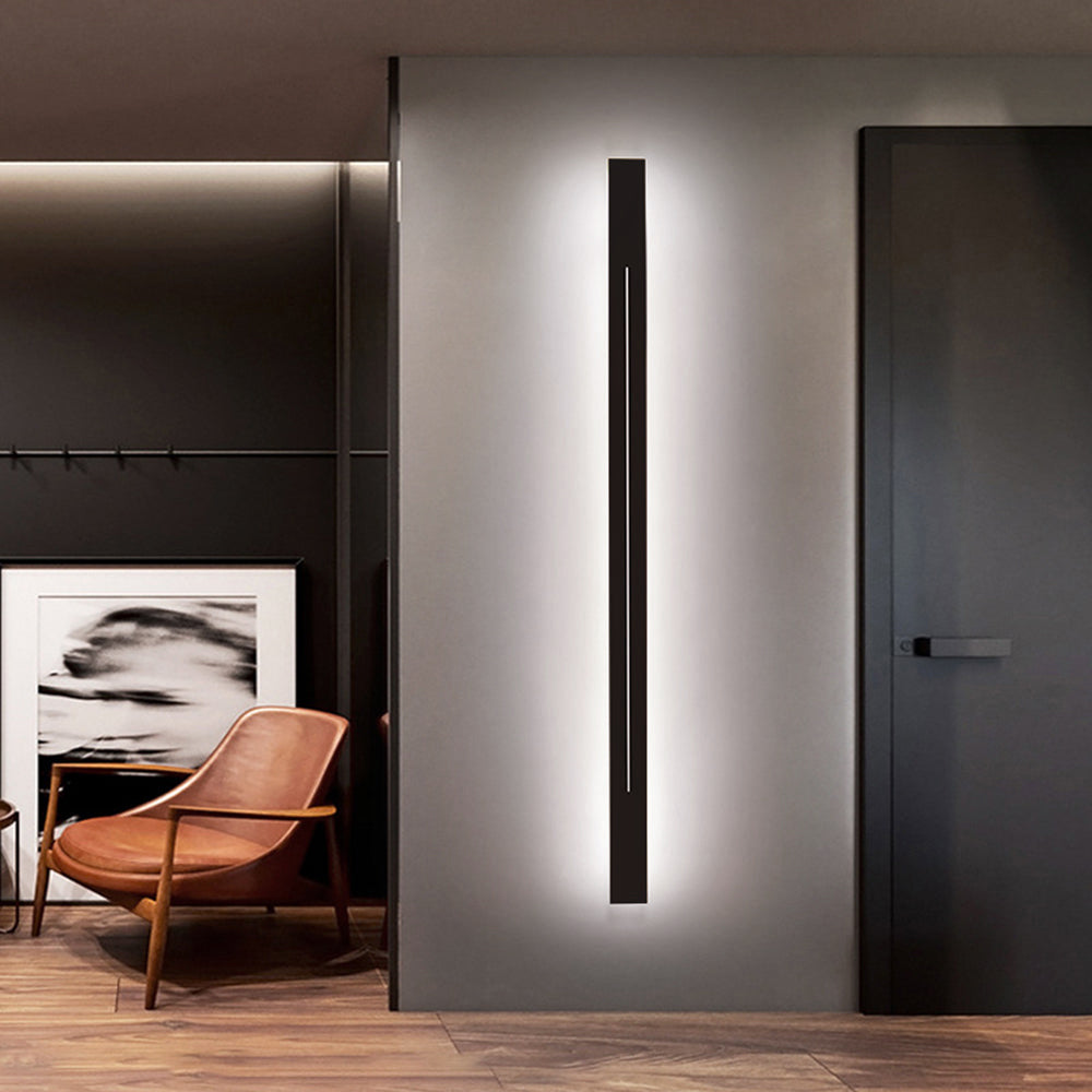 Lampada da parete LED sottile e contemporanea per ogni stanza