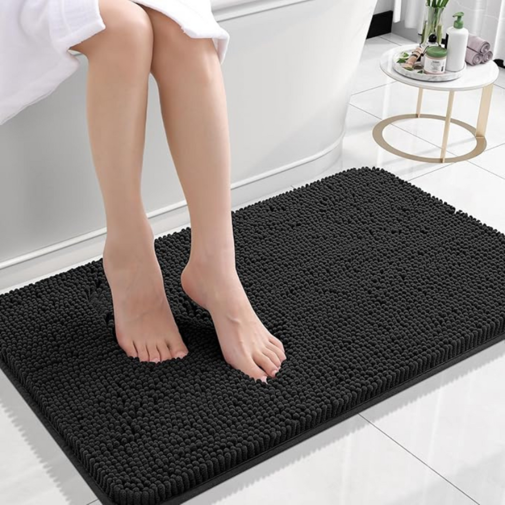 Tapis de salle de bains doux, chaleureux et à séchage rapide