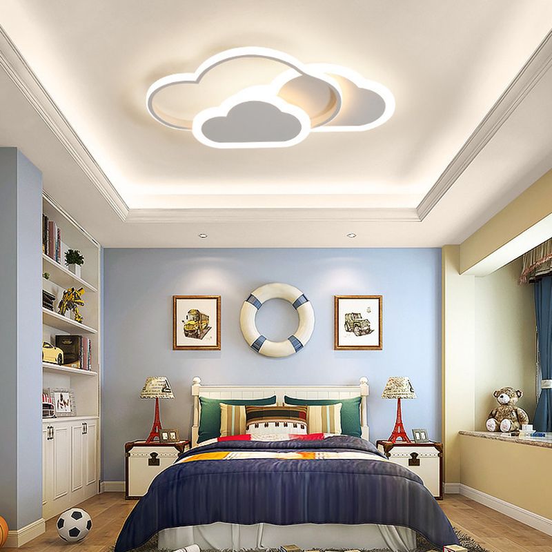 Lampada da soffitto LED luminosa e delicata con cuori, stelle e nuvole eleganti