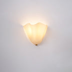 Zeitgenössische LED-Wandleuchte mit Blütenblatt-Design