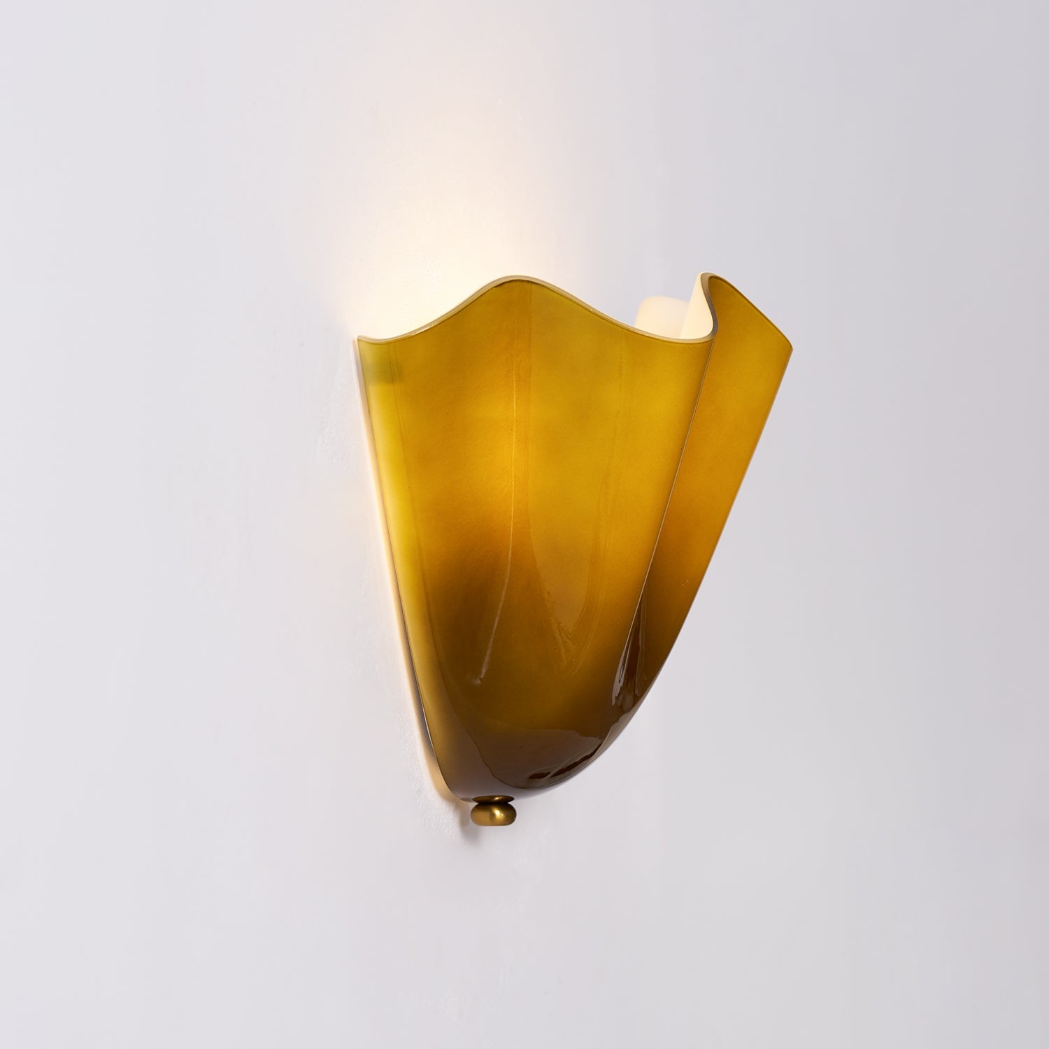 Zeitgenössische LED-Wandleuchte mit Blütenblatt-Design
