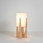 LED-Stehleuchte im japanischen Stil mit Holzstruktur und Rahmen