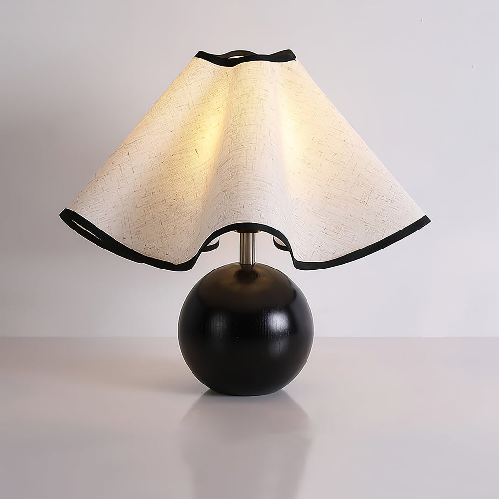 Skulpturale, wellenförmige Tischlampe für Innenräume