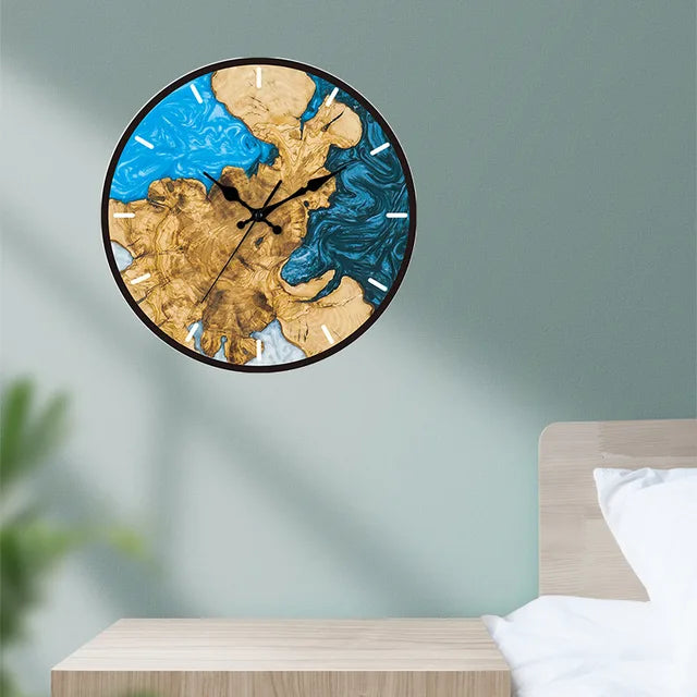 Orologio da parete trasparente per interni contemporanei e minimalisti