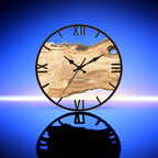 Orologio da parete trasparente per interni contemporanei e minimalisti