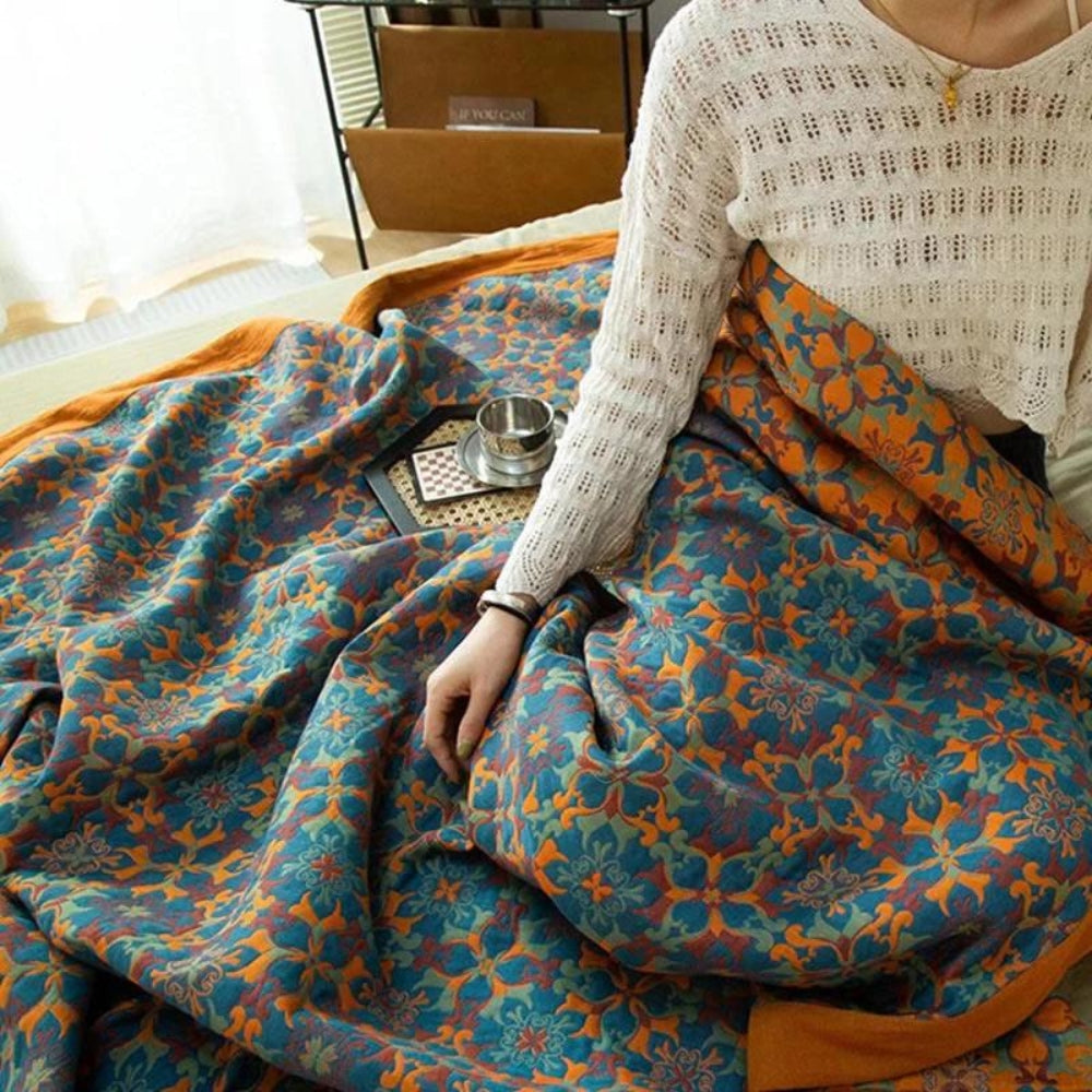Six-layer colorful geometric pattern soft texture blanket