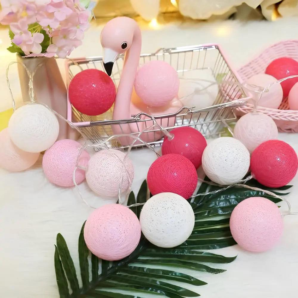 Dekoracyjne kulki z ciepłym światłem LED