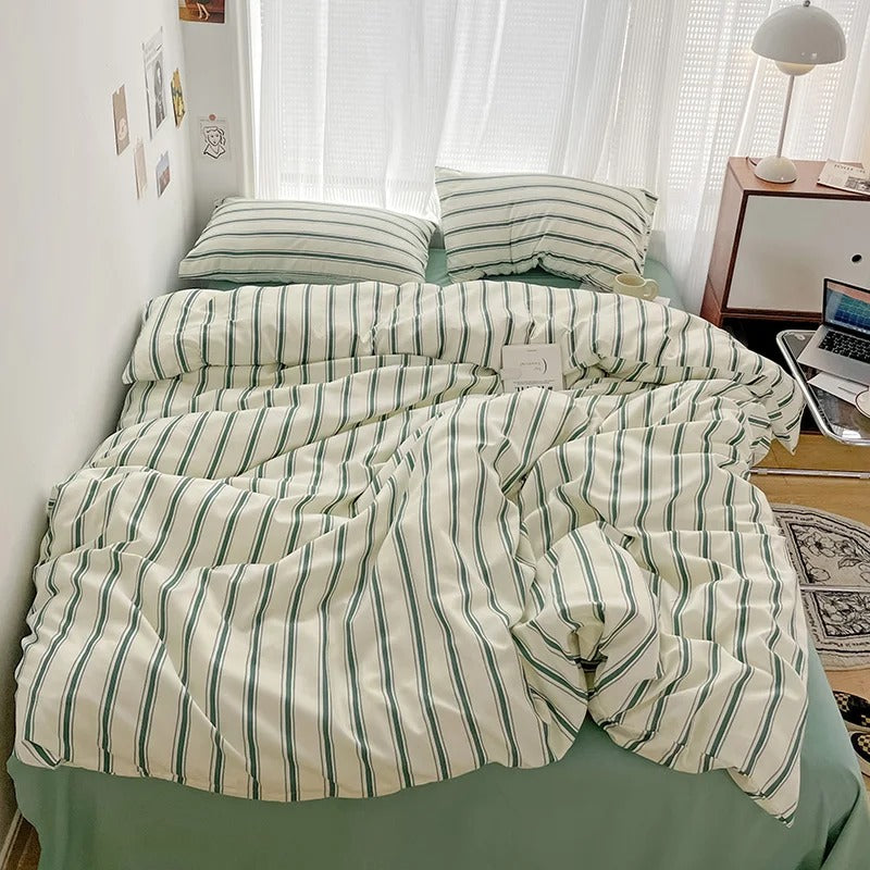 Parure de lit intemporelle et douillette à rayures