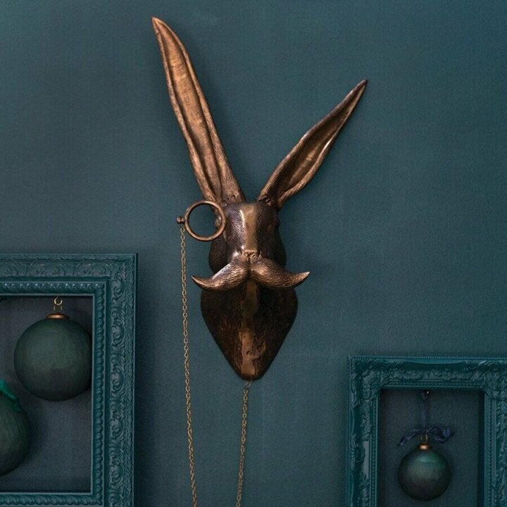 Decorazione da parete vintage testa di cervo corna rustiche e testurizzate