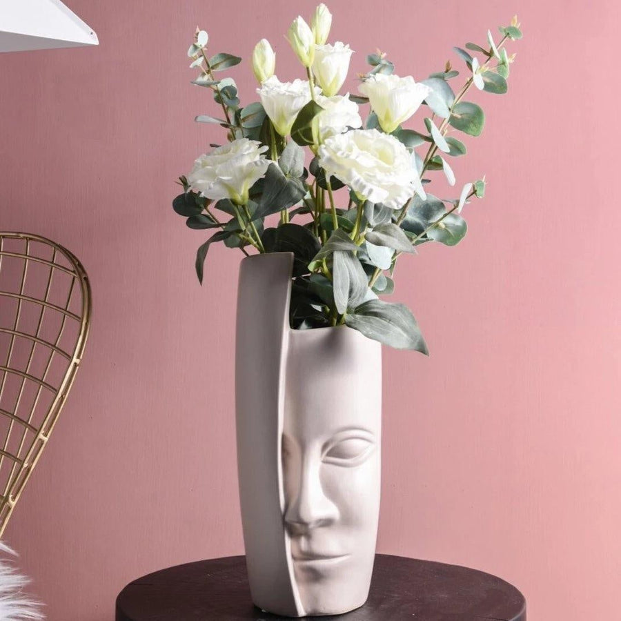 The Face Vessel