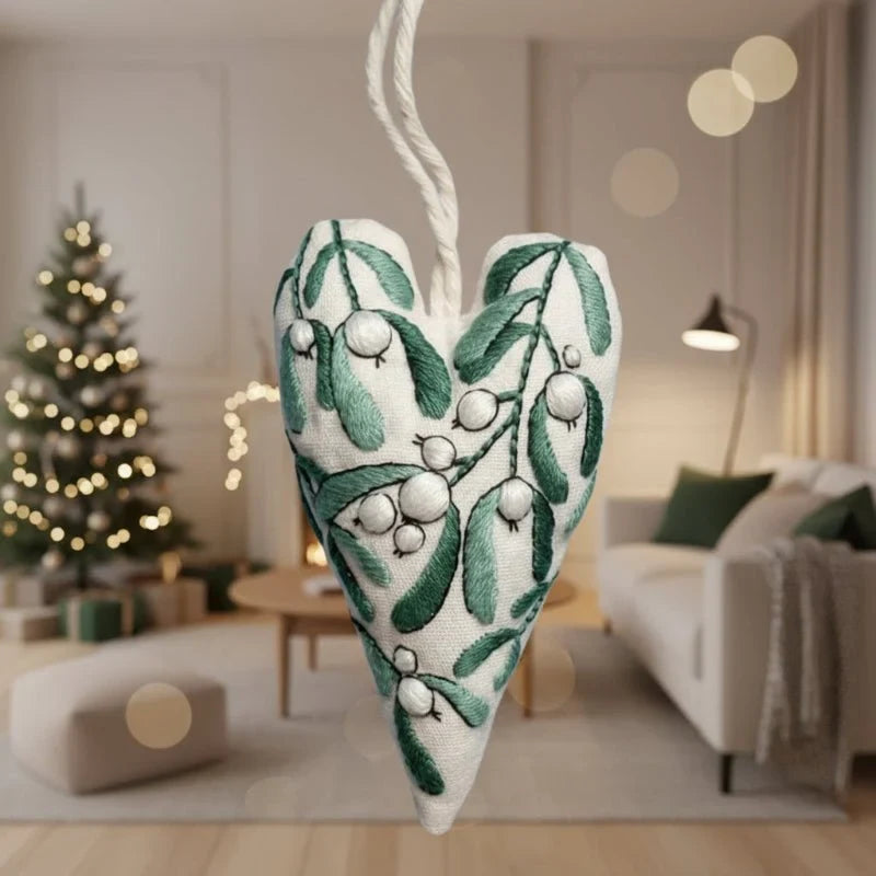Christmas Embroidery Kit for Beginners with Heart-Shaped Ornament Fabric - Image 3