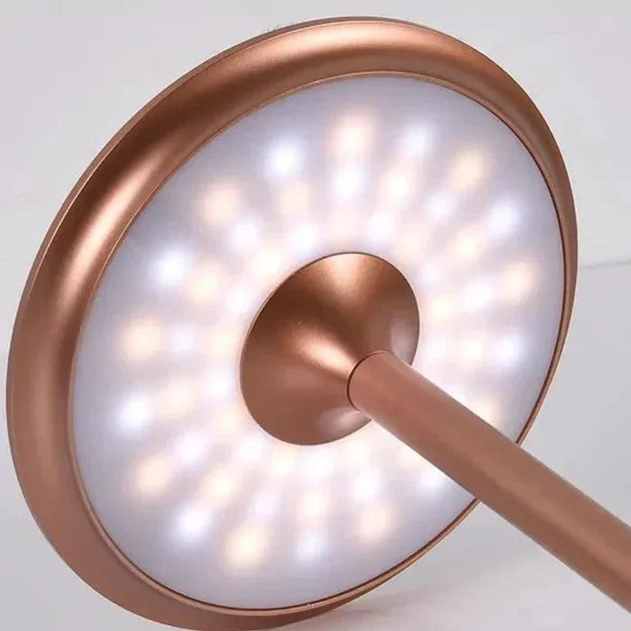 Przenośna regulowana bezprzewodowa lampa stołowa