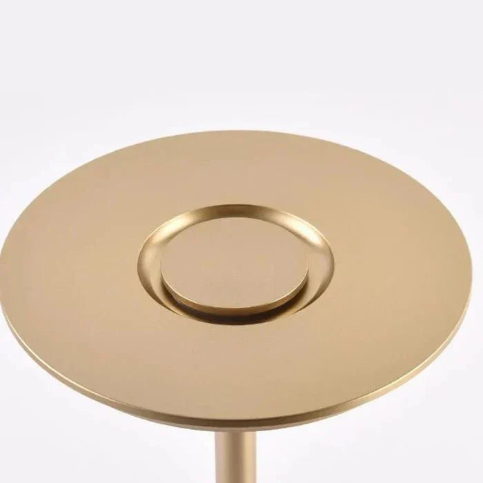 Przenośna regulowana bezprzewodowa lampa stołowa