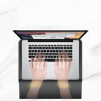 Ochronna torba na laptopa z wbudowaną podstawką